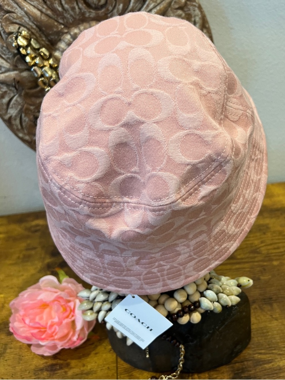 Classic Coach Signature Powder Pink Bucket Hat M/L New with Tags - Picture 6 of 8